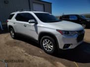 ✅ 2018 Chevrolet Traverse LT Cloth • VIN: 1GNERGKW5JJ191472 • Lot: 82128095. Wystawiony na Copart z przebiegiem 130 797 mil. Bezpłatny archiwum sprzedaży aukcyjnych z USA i szczegółowy raport historii pojazdu na DreamBid. Zdjęcie 4.