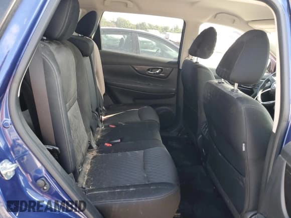 ✅ 2019 Nissan Rogue S • VIN: JN8AT2MT5KW264587 • Lot: 72420864. Wystawiony na Copart z przebiegiem 52 734 mil. Bezpłatny archiwum sprzedaży aukcyjnych z USA i szczegółowy raport historii pojazdu na DreamBid. Zdjęcie 10.