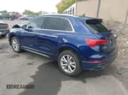 ✅ 2021 Audi Q3 S line Premium Plus • VIN: WA1EECF32M1102002 • Lot: 43412929. Wystawiony na IAAI z przebiegiem 19 108 mil. Bezpłatny archiwum sprzedaży aukcyjnych z USA i szczegółowy raport historii pojazdu na DreamBid. Zdjęcie 3.