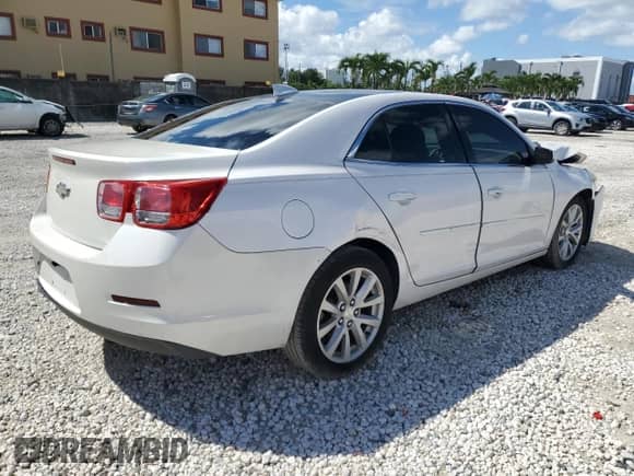 2015 Chevrolet Malibu LT z VIN 1G11D5SL8FF294243, wystawiony jako Copart lot #85724355 z przebiegiem 52 447 mil mil oraz Szkoda całkowita • Salvage title. Historia ofert i sprzedaży dostępna na DreamBid. Obrazek 3.