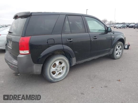 ✅ 2004 Saturn VUE • VIN: 5GZCZ23D44S842393 • Lot: 40941847. Wystawiony na IAAI z przebiegiem 153 345 mil. Bezpłatny archiwum sprzedaży aukcyjnych z USA i szczegółowy raport historii pojazdu na DreamBid. Zdjęcie 4.