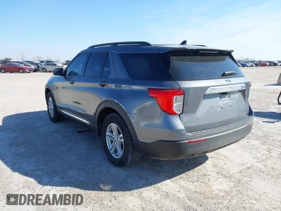 ✅ 2024 Ford Explorer XLT • VIN: 1FMSK7DH5RGA08977 • Lot: 41387663. Wystawiony na IAAI z przebiegiem 14 205 mil. Bezpłatny archiwum sprzedaży aukcyjnych z USA i szczegółowy raport historii pojazdu na DreamBid. Zdjęcie 3.