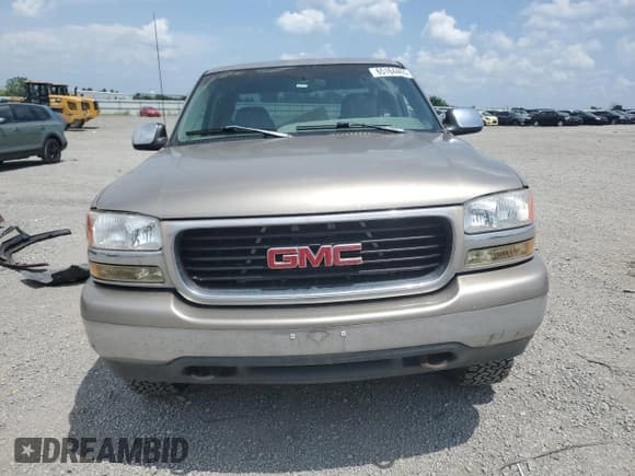 ✅ 1999 GMC Sierra 1500 SLE • VIN: 2GTEK19T5X1512872 • Лот: 65164465. Опубликован ранее на Copart с пробегом 163 220 миль. Бесплатный доступ к архиву аукционных продаж из США и подробный отчёт об истории автомобиля на DreamBid. Изображение 11.