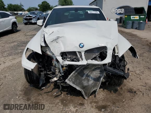 ✅ 2012 BMW X5 M • VIN: 5YMGY0C59CLK27809 • Lot: 60211705. Wystawiony na Copart z przebiegiem Nie podano. Bezpłatny archiwum sprzedaży aukcyjnych z USA i szczegółowy raport historii pojazdu na DreamBid. Zdjęcie 5.