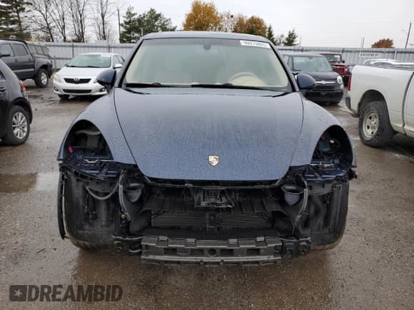 ✅ 2011 Porsche Cayenne S • VIN: WP1AB2A24BLA44660 • Lot: 90015865. Wystawiony na Copart z przebiegiem 271 687 mil. Bezpłatny archiwum sprzedaży aukcyjnych z USA i szczegółowy raport historii pojazdu na DreamBid. Zdjęcie 5.