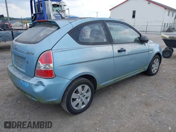 ✅ 2008 Hyundai Accent GS • VIN: KMHCM36C58U060246 • Лот: 42602414. Опубликован ранее на IAAI с пробегом 130 000 миль. Бесплатный доступ к архиву аукционных продаж из США и подробный отчёт об истории автомобиля на DreamBid. Изображение 4.
