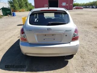 ✅ 2010 Hyundai Accent L • VIN: KMHCN3BCXAU182917 • Лот: 69464685. Опубликован ранее на Copart с пробегом 124 678 миль. Бесплатный доступ к архиву аукционных продаж из США и подробный отчёт об истории автомобиля на DreamBid. Изображение 6.