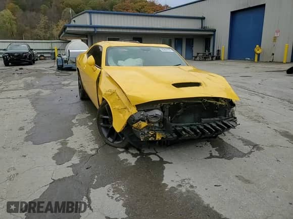 ✅ 2019 Dodge Challenger R/T • VIN: 2C3CDZBT9KH522013 • Lot: 90989705. Listed on Copart with 46,580 mi. Free auction sales archive from the USA and detailed vehicle history report at DreamBid. Image 14.