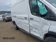 ✅ 2023 Ford Transit Cargo • VIN: 1FTBR2C84PKB34536 • Lot: 42928722. Listed on IAAI with 28,962 mi. Free auction sales archive from the USA and detailed vehicle history report at DreamBid. Image 6.