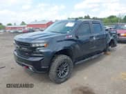 ✅ 2022 Chevrolet Silverado 1500 LT Trail Boss • VIN: 1GCPYFED8NZ149555 • Lot: 42168228. Wystawiony na IAAI z przebiegiem 59 653 mil. Bezpłatny archiwum sprzedaży aukcyjnych z USA i szczegółowy raport historii pojazdu na DreamBid. Zdjęcie 2.