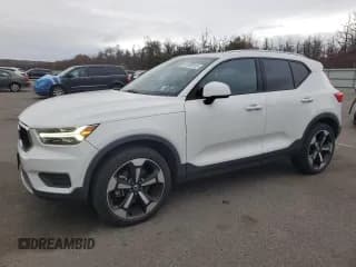 ✅ 2019 Volvo XC40 Momentum • VIN: YV4162XZ4K2012174 • Lot: 91160615. Wystawiony na Copart z przebiegiem 55 936 mil. Bezpłatny archiwum sprzedaży aukcyjnych z USA i szczegółowy raport historii pojazdu na DreamBid. Zdjęcie 1.