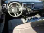 2021 Ram 1500 Warlock z VIN 1C6RR6GT8MS534834, wystawiony jako Copart lot #72132944 z przebiegiem 31 638 mil mil oraz Szkoda całkowita • Salvage title. Historia ofert i sprzedaży dostępna na DreamBid. Obrazek 8.