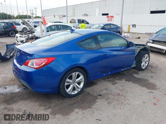 ✅ 2012 Hyundai Genesis Coupe Premium • VIN: KMHHT6KD8CU065880 • Lot: 43516474. Listed on IAAI with 120,765 mi. Free auction sales archive from the USA and detailed vehicle history report at DreamBid. Image 4.