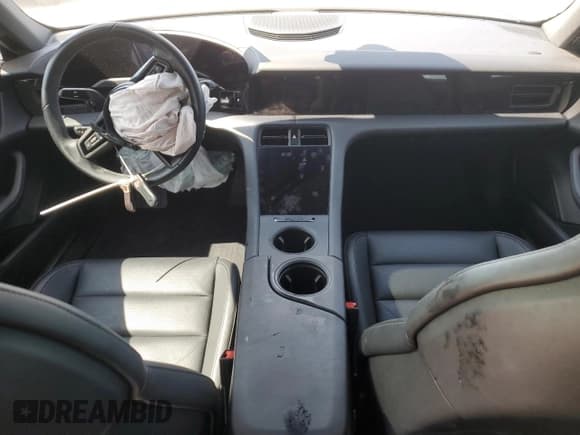 ✅ 2021 Porsche Taycan 4S • VIN: WP0AB2Y19MSA43188 • Lot: 67194385. Listed on Copart with 41,525 mi. Free auction sales archive from the USA and detailed vehicle history report at DreamBid. Image 8.