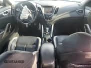 ✅ 2014 Hyundai Veloster Turbo • VIN: KMHTC6AEXEU193030 • Lot: 82317094. Wystawiony na Copart z przebiegiem 139 746 mil. Bezpłatny archiwum sprzedaży aukcyjnych z USA i szczegółowy raport historii pojazdu na DreamBid. Zdjęcie 8.
