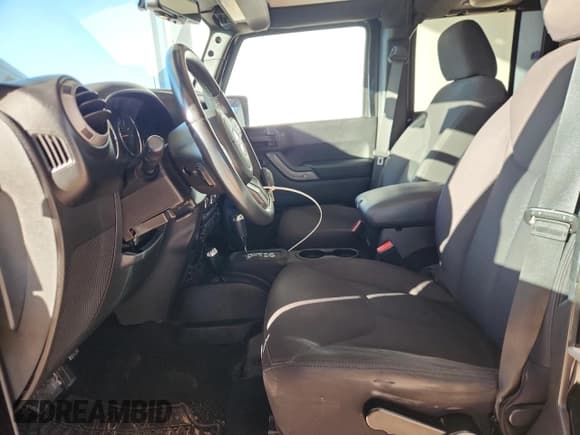 ✅ 2013 Jeep Wrangler Unlimited Sport • VIN: 1C4BJWDG5DL626664 • Лот: 82737655. Опубликован ранее на Copart с пробегом 157 447 миль. Бесплатный доступ к архиву аукционных продаж из США и подробный отчёт об истории автомобиля на DreamBid. Изображение 7.