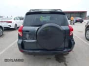 ✅ 2007 Toyota RAV4 Sport • VIN: JTMZD32V176050239 • Lot: 42267111. Listed on IAAI with 216,041 mi. Free auction sales archive from the USA and detailed vehicle history report at DreamBid. Image 16.