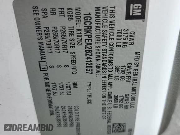 ✅ 2011 Chevrolet Silverado 1500 Work Truck • VIN: 1GCRKPEA2BZ412057 • Lot: 68451445. Listed on Copart with 317,465 mi. Free auction sales archive from the USA and detailed vehicle history report at DreamBid. Image 12.