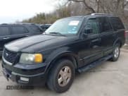 ✅ 2005 Ford Expedition Limited • VIN: 1FMFU19515LA60065 • Lot: 41447029. Wystawiony na IAAI z przebiegiem 232 953 mil. Bezpłatny archiwum sprzedaży aukcyjnych z USA i szczegółowy raport historii pojazdu na DreamBid. Zdjęcie 2.