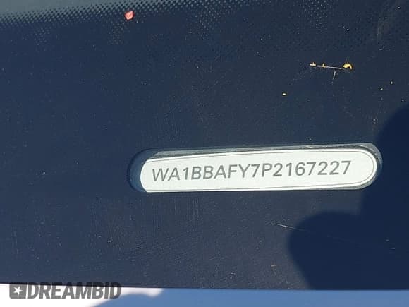 ✅ 2023 Audi Q5 Premium Plus • VIN: WA1BBAFY7P2167227 • Lot: 42632124. Wystawiony na IAAI z przebiegiem 17 065 mil. Bezpłatny archiwum sprzedaży aukcyjnych z USA i szczegółowy raport historii pojazdu na DreamBid. Zdjęcie 9.