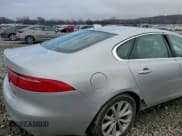 ✅ 2018 Jaguar XF 25t Premium • VIN: SAJBJ4FXXJCY58594 • Lot: 86624504. Wystawiony na Copart z przebiegiem 58 940 mil. Bezpłatny archiwum sprzedaży aukcyjnych z USA i szczegółowy raport historii pojazdu na DreamBid. Zdjęcie 11.