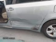 ✅ 2015 Toyota Sienna LE • VIN: 5TDKK3DC2FS532946 • Lot: 43737580. Listed on IAAI with 57,527 mi. Free auction sales archive from the USA and detailed vehicle history report at DreamBid. Image 6.