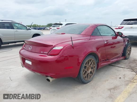 ✅ 2007 Lexus SC 430 • VIN: JTHFN45Y579014658 • Lot: 42123530. Listed on IAAI with 149,415 mi. Free auction sales archive from the USA and detailed vehicle history report at DreamBid. Image 4.