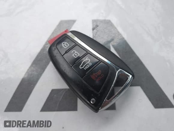 ✅ 2016 Hyundai Azera • VIN: KMHFG4JG6GA505887 • Лот: 43251184. Опубликован ранее на IAAI с пробегом 142 302 миль. Бесплатный доступ к архиву аукционных продаж из США и подробный отчёт об истории автомобиля на DreamBid. Изображение 11.