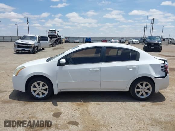 ✅ 2009 Nissan Sentra S FE+ • VIN: 3N1AB61E49L665580 • Lot: 42361267. Listed on IAAI with 167,526 mi. Free auction sales archive from the USA and detailed vehicle history report at DreamBid. Image 15.