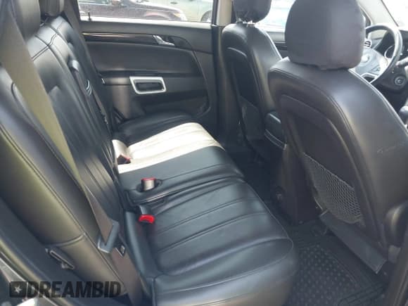 ✅ 2013 Chevrolet Captiva Sport LTZ • VIN: 3GNAL4EK9DS601880 • Lot: 42704253. Wystawiony na IAAI z przebiegiem 153 538 mil. Bezpłatny archiwum sprzedaży aukcyjnych z USA i szczegółowy raport historii pojazdu na DreamBid. Zdjęcie 8.