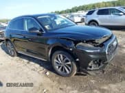 ✅ 2021 Audi Q5 Premium Plus • VIN: WA1BAAFY3M2118783 • Lot: 43168068. Listed on IAAI with 58,222 mi. Free auction sales archive from the USA and detailed vehicle history report at DreamBid. Image 1.