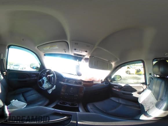 ✅ 2013 Chevrolet Tahoe LT • VIN: 1GNSKBE00DR253044 • Лот: 43730092. Опубликован ранее на IAAI с пробегом 204 078 миль. Бесплатный доступ к архиву аукционных продаж из США и подробный отчёт об истории автомобиля на DreamBid. Изображение 18.