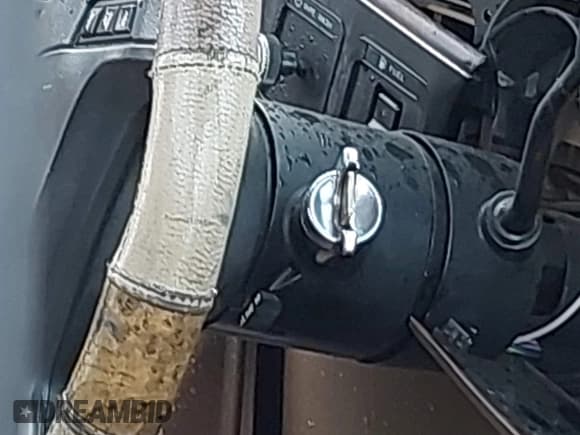 ✅ 1989 Ford F-250 • VIN: 2FTHF25H5KCB18665 • Lot: 41893395. Listed on IAAI with Not provided. Free auction sales archive from the USA and detailed vehicle history report at DreamBid. Image 11.