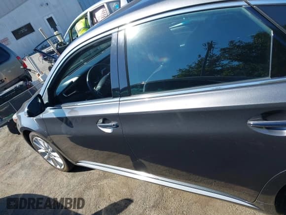 ✅ 2013 Toyota Avalon XLE • VIN: 4T1BK1EB5DU050907 • Lot: 43140320. Wystawiony na IAAI z przebiegiem 88 176 mil. Bezpłatny archiwum sprzedaży aukcyjnych z USA i szczegółowy raport historii pojazdu na DreamBid. Zdjęcie 14.