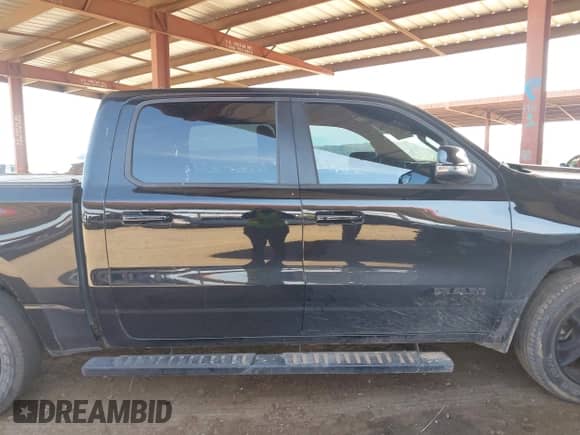 2024 Ram 1500 Big Horn с VIN 1C6SRFFT2RN106993, выставлен на аукционе IAAI как лот 42026475 с пробегом 27 920 миль миль и . История ставок и продаж доступна на DreamBid. Изображение 12.