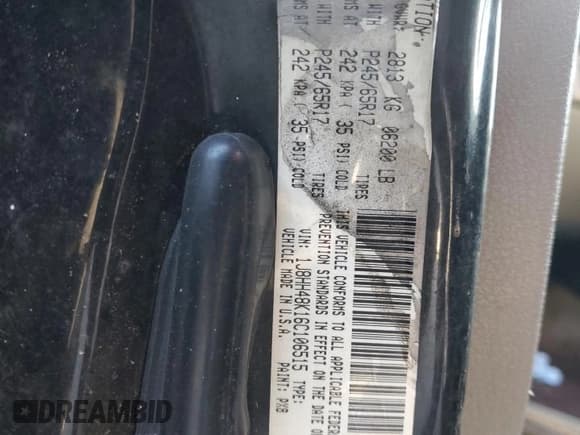 ✅ 2006 Jeep Commander • VIN: 1J8HH48K16C106515 • Lot: 82670514. Listed on Copart with 232,689 mi. Free auction sales archive from the USA and detailed vehicle history report at DreamBid. Image 14.