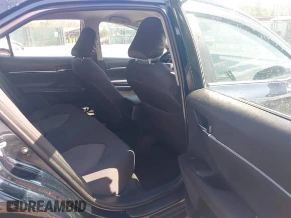 2021 Toyota Camry LE с VIN 4T1C11BK1MU044212, выставлен на аукционе IAAI как лот 42133279 с пробегом 48 591 миль миль и . История ставок и продаж доступна на DreamBid. Изображение 8.