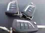 2020 Toyota Camry LE z VIN 4T1C11AK8LU385624, wystawiony jako IAAI lot #43124705 z przebiegiem 41 426 mil mil oraz . Historia ofert i sprzedaży dostępna na DreamBid. Obrazek 11.