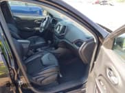 ✅ 2019 Jeep Cherokee Latitude Plus • VIN: 1C4PJLLB0KD249078 • Lot: 43245191. Listed on IAAI with 99,459 mi. Free auction sales archive from the USA and detailed vehicle history report at DreamBid. Image 5.