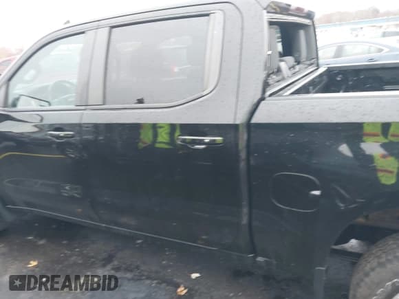 ✅ 2019 Chevrolet Silverado 1500 LT • VIN: 3GCPYDEK7KG138139 • Lot: 43720288. Wystawiony na IAAI z przebiegiem 97 800 mil. Bezpłatny archiwum sprzedaży aukcyjnych z USA i szczegółowy raport historii pojazdu na DreamBid. Zdjęcie 15.