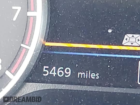 ✅ 2024 Nissan Sentra SV • VIN: 3N1AB8CV9RY317799 • Lot: 42407470. Wystawiony na IAAI z przebiegiem 5 469 mil. Bezpłatny archiwum sprzedaży aukcyjnych z USA i szczegółowy raport historii pojazdu na DreamBid. Zdjęcie 15.