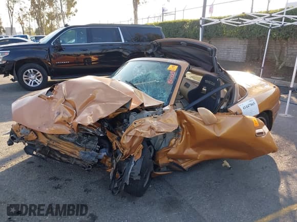 ✅ 2000 Mazda MX-5 Miata • VIN: JM1NB3531Y0143149 • Lot: 41447865. Listed on IAAI with Not provided. Free auction sales archive from the USA and detailed vehicle history report at DreamBid. Image 17.