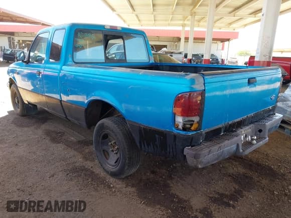 ✅ 1996 Ford Ranger XL • VIN: 1FTCR14U7TPA61282 • Lot: 42534327. Listed on IAAI with 155,875 mi. Free auction sales archive from the USA and detailed vehicle history report at DreamBid. Image 3.