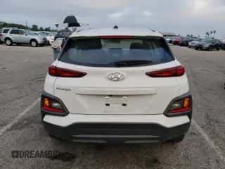 ✅ 2019 Hyundai Kona SE • VIN: KM8K12AAXKU378326 • Lot: 66690303. Wystawiony na Copart z przebiegiem 23 606 mil mil. Skorzystaj z bezpłatnego archiwum sprzedaży aukcyjnych z USA i zobacz szczegółowy raport historii pojazdu na DreamBid. Zdjęcie 6.