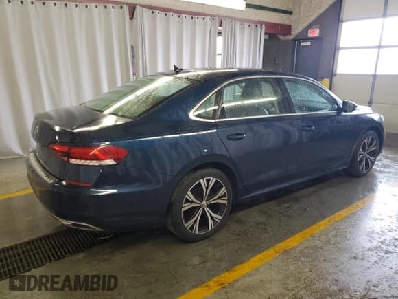 ✅ 2021 Volkswagen Passat SE • VIN: 1VWSA7A31MC015745 • Lot: 87268355. Listed on Copart with 93,731 mi. Free auction sales archive from the USA and detailed vehicle history report at DreamBid. Image 3.