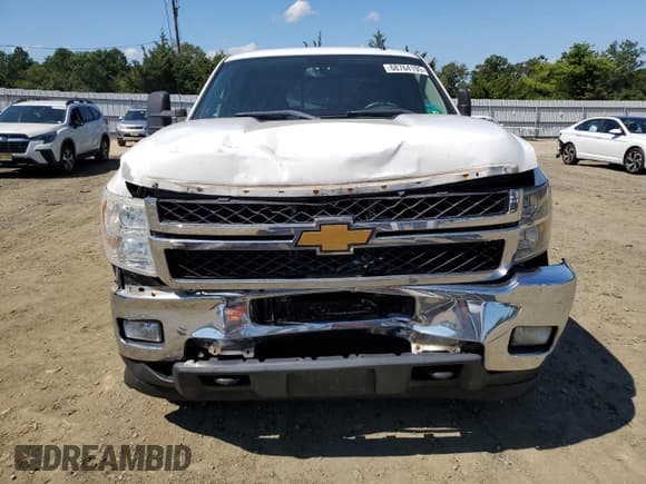 ✅ 2012 Chevrolet Silverado 1500 • VIN: 1GC1CYCG2CF131029 • Лот: 68764195. Опубликован ранее на Copart с пробегом Не указан. Бесплатный доступ к архиву аукционных продаж из США и подробный отчёт об истории автомобиля на DreamBid. Изображение 5.