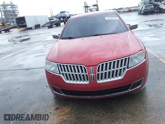 ✅ 2010 Lincoln MKZ • VIN: 3LNHL2GC8AR753908 • Lot: 94502325. Listed on Copart with 166,167 mi. Free auction sales archive from the USA and detailed vehicle history report at DreamBid. Image 13.