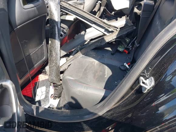 2023 Mercedes-Benz CLA 250 с VIN W1K5J4GB3PN350582, выставлен на аукционе IAAI как лот 41921202 с пробегом Не указан миль и . История ставок и продаж доступна на DreamBid. Изображение 8.