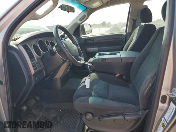 ✅ 2013 Toyota Tundra • VIN: 5TFRY5F1XDX141670 • Lot: 65129265. Listed on Copart with 231,813 mi. Free auction sales archive from the USA and detailed vehicle history report at DreamBid. Image 7.