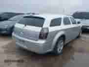 2008 Dodge Magnum SXT z VIN 2D4FV37V78H192963, wystawiony jako IAAI lot #41420016 z przebiegiem 191 238 mil mil oraz . Historia ofert i sprzedaży dostępna na DreamBid. Obrazek 4.